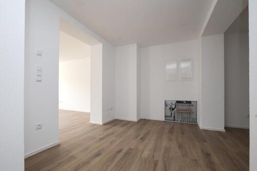 Foto - Hochwertig sanierte 3-Zimmer Wohnung mit Einbauküche - 22