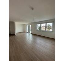 NEUBAU-ERSTBEZUG: Helle 4-Zimmer-Wohnung in ruhiger Lage - Frankfurt am Main Ginnheim