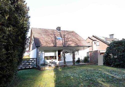 Foto - Freistehendes Einfamilienhaus in Fertigbauweise