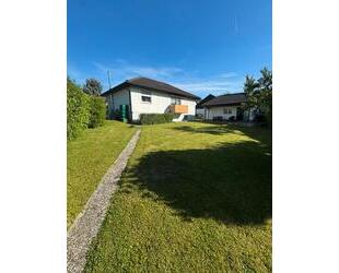 Bungalow mit 1050qm Grundstück in Schallstadt