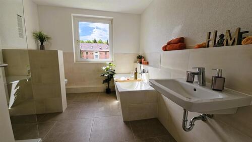 Foto - 5-RW zum Erstbezug in Löbau! Mit Garten und Stellplatz in ruhiger Wohnlage