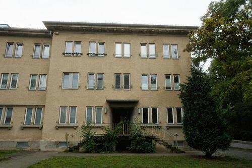 Foto - Charmante 1-Zimmer-Wohnung in besonderer Lage direkt am Volkspark