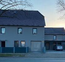 2-Familienhaus mit AnbauLager in Braunschweig-Wenden
