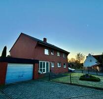 Herrlich Wohnen in Warendorf ! Modernisierte Wohlfühlperle im herrlichen 2-Familienhaus mit Garage