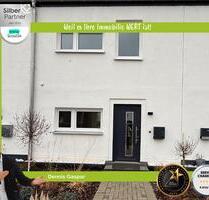 Modernes Reihenmittelhaus in Düren mit Garten und KfW 45 Standard