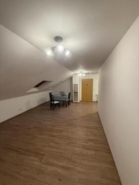 Foto - Dachgeschoßwohnung in Saulheim zur Miete