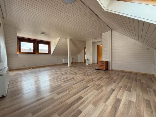 Foto - Große 1‑Zimmer‑DG‑Wohnung in Bietigheim‑Bissingen – 53 m²