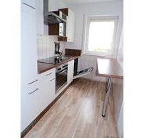 * mit Balkon und Küche * 2 Zimmer Wohnung in Leubnitz zu vermieten ! - Werdau