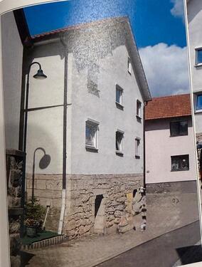 Foto - Großzügige 4-Zimmer-Wohnung in Jüchsen - ideal für Familien