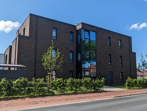 Foto - 2Z Wohnung Zetel Neubau Erdgeschoss- ExklusivesEnergieeffizientes KfW40EE Aufzug PV-Anlage Wärmepumpe