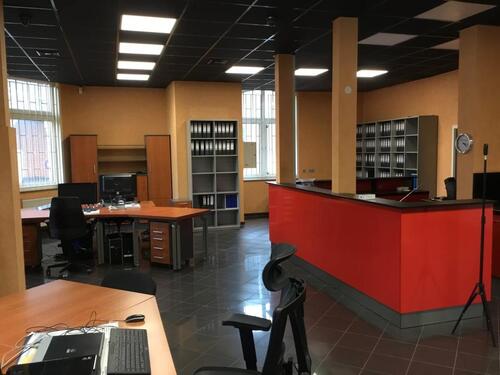 Foto - Helle und großzügige Gewerberäume