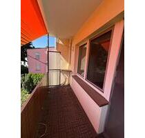 2-Zimmer-Wohnung mit Balkon, 58m² in Meiderich - Duisburg Mittelmeiderich