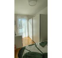 1,5 Schön helle Wohnung - 1.300,00 EUR Kaltmiete, in Berlin (PLZ: 13055) Lichtenberg