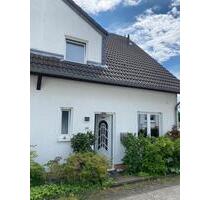 Attraktive Doppelhaushälfte in Leichlinger Bestlage - Leichlingen (Rheinland)