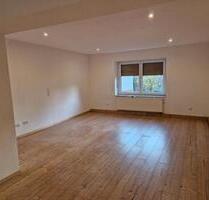 Erdgeschosswohnung zu vermieten - Gries