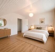 Modernisierte Dachgeschosswohnung mit großzügigem Wohnbereich - Paderborn Elsen