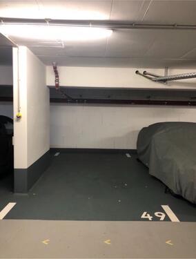 Foto - PKW Stellplatz in Oberursel Nord Videoüberwacht