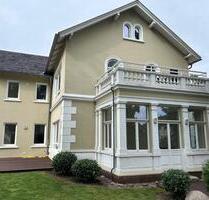 Excl. Büroräume, Villa, Erdgeschoss, Parkplätze - Porta Westfalica