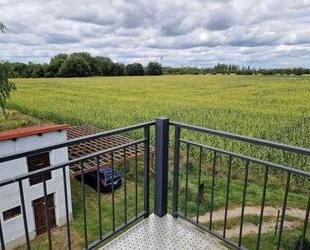 Sonnige Dachgeschosswohnung über den Dächern von Waßmannsdorf - Schönefeld