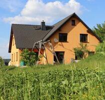 180m²-Einfamilienhaus mit großem Garten, Kamin, 5 Schlafzimmern - Auerbach
