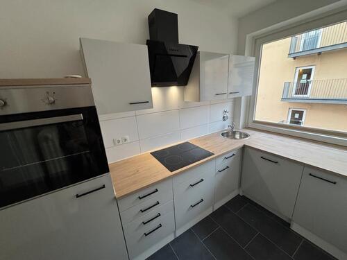 Foto - 3 Zimmer Wohnung mit Balkon- nach Kernsanierung in HH-Ohlsdorf