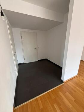 Foto - 4,5 Zimmerwohnung in Eningen - 1.650,00 EUR Kaltmiete,