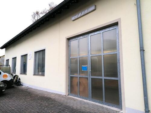 Foto - Lagerflächen - 940,00&nbsp;EUR Kaltmiete, ca.&nbsp; 270,00&nbsp;m&sup2;