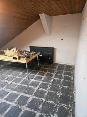 Foto - Dachgeschwohnung zu vermieten - 500,00 EUR Kaltmiete,