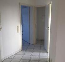 Sehr schöne und helle 2 Zimmer Dachgeschoss Wohnung - Krefeld Cracau