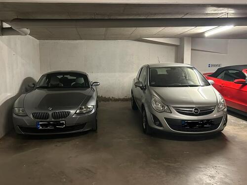 Foto - Tiefgaragenplatz in Top-Lage zu vermieten - ab 01.08. verfügbar
