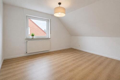 Foto - 2 Zimmer Dachgeschoßwohnung zur Miete in Rheda-Wiedenbrück