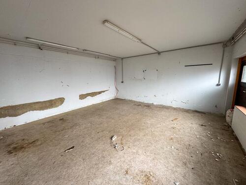 Foto - 80 m² Trockenlager (EG) – 2 Räume mit Außenzugang 