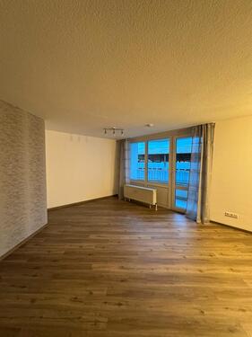Foto - helle 1-Zimmer-Wohnung mit Balkon & Parkplatz - möbliert