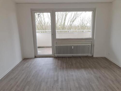 Foto - Renovierte 3-Zimmer-Wohnung im 6.Obergeschoss zu vermieten!*Mit Balkon*