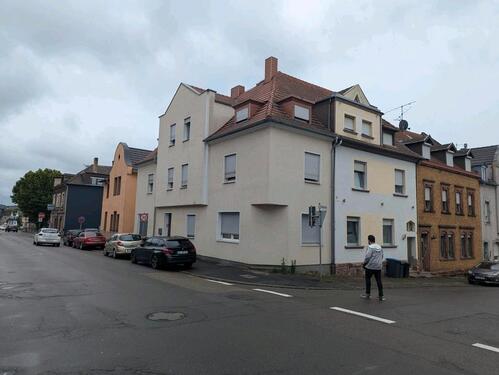 Foto - 4 Zimmer Einfamilienhaus zur Miete in Saarbrücken