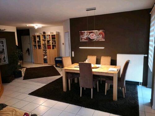 Foto - Wunderschöne 3 ZKB mit 2 Balkonen, 2 Stellpl. und 1 TG-Platz