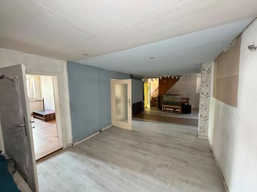 Foto - HAUSMEISTERWOHNUNG ZU VERMIETEN