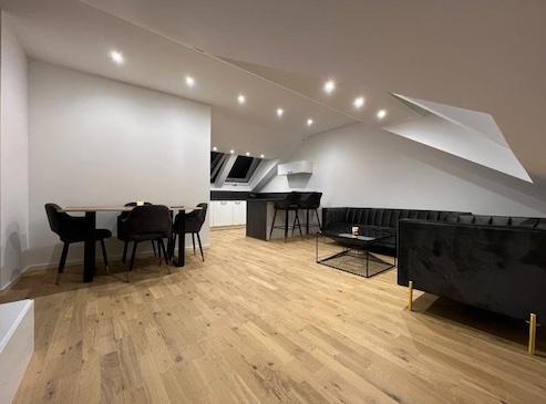 Foto - 3 Zimmer Dachgeschoßwohnung zum Kaufen in Ludwigsburg
