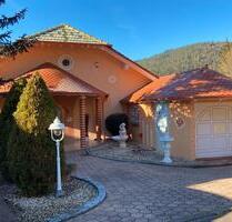 Schönes Einfamilienhaus mit Einliegerwohnung in Panoramalage - Bad Wildbad
