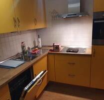 sonnige 2Zimmer Wohnung mit Balkon, EBK und Stellplatz - Schwanstetten