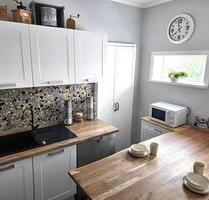 Moderne Altbauwohnung in zentraler Stadtlage - 4 Zimmer, 1. Etage - Uelzen