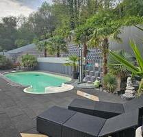 große Wohnung * Urlaubsgefühle mit Pool * ETW285,56 m² WflNfl. - Saarbrücken Brebach-Fechingen große Wohnung * Urlaubsgefühle mit Pool * ETW285,56 m² WflNfl. - Saarbrücken Brebach-Fechingen