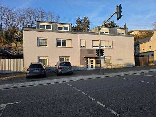 Foto - 8 Zimmer Etagenwohnung zum Kaufen in Saarbrücken