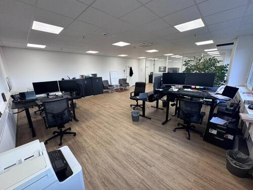 Foto - Bürofläche mit optionaler Lagerfläche in Schwalbach am Taunus zur