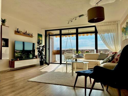 Foto - Modern sanierte 4‑Zimmer‑Wohnung mit Einbauküche undgroßem Balkon