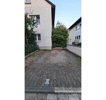 Großer Stellplatz Parkplatz in Eppelheim