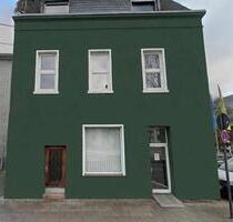 Trainingsraum zur Untermiete - 30,00&nbsp;EUR Kaltmiete, ca.&nbsp; 60,00&nbsp;m&sup2; in Köln (PLZ: 50735) Nippes