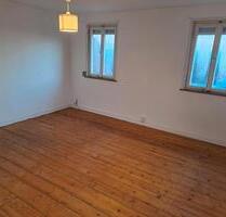 WG Zimmer ca 17 qm in 5-er WG - 550,00&nbsp;EUR Kaltmiete, ca.&nbsp; 120,00&nbsp;m&sup2; in Tübingen (PLZ: 72074) Lustnau