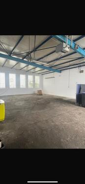 Foto - Produktions- Lagerhalle in Ennepetal