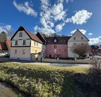 4-Zimmer-Dachgeschosswohnung mit viel Tageslicht in Rastenberg
